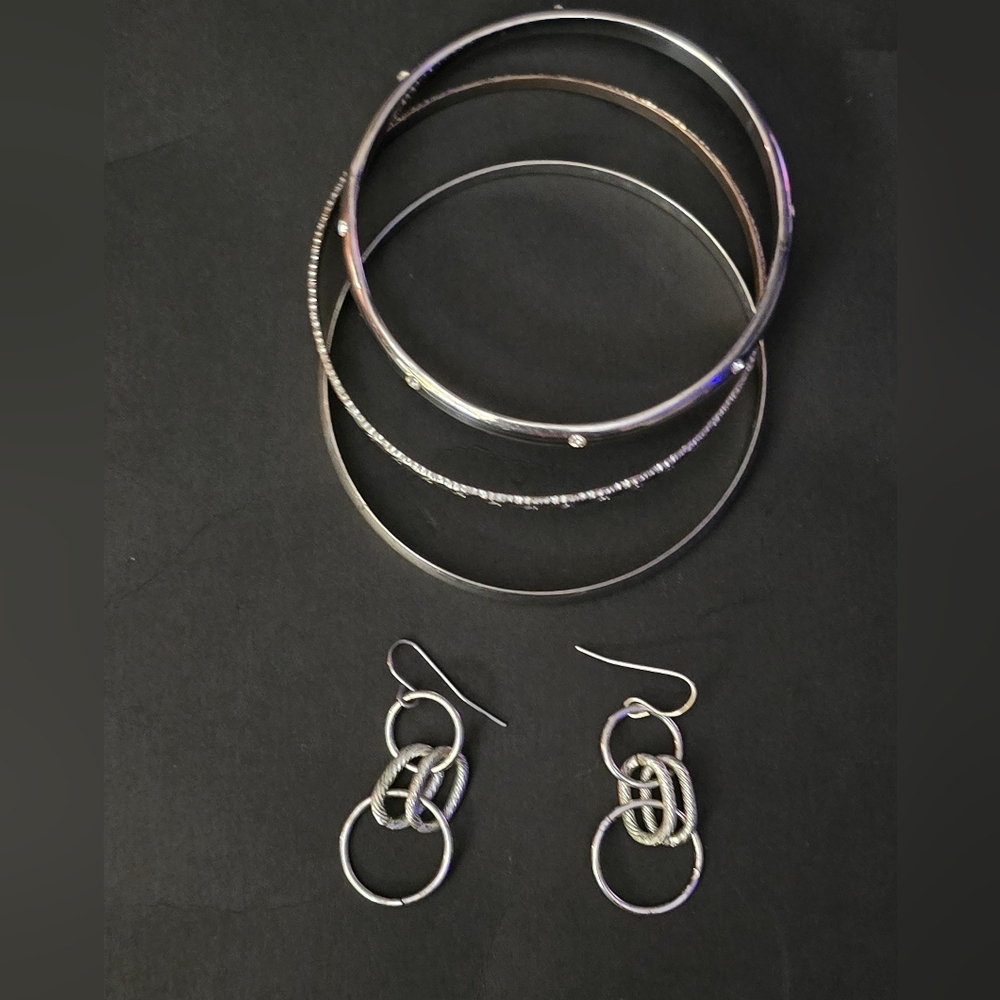 Silver Tone Y2k Drop Dangle Earrings And 3 Soild Bracelets